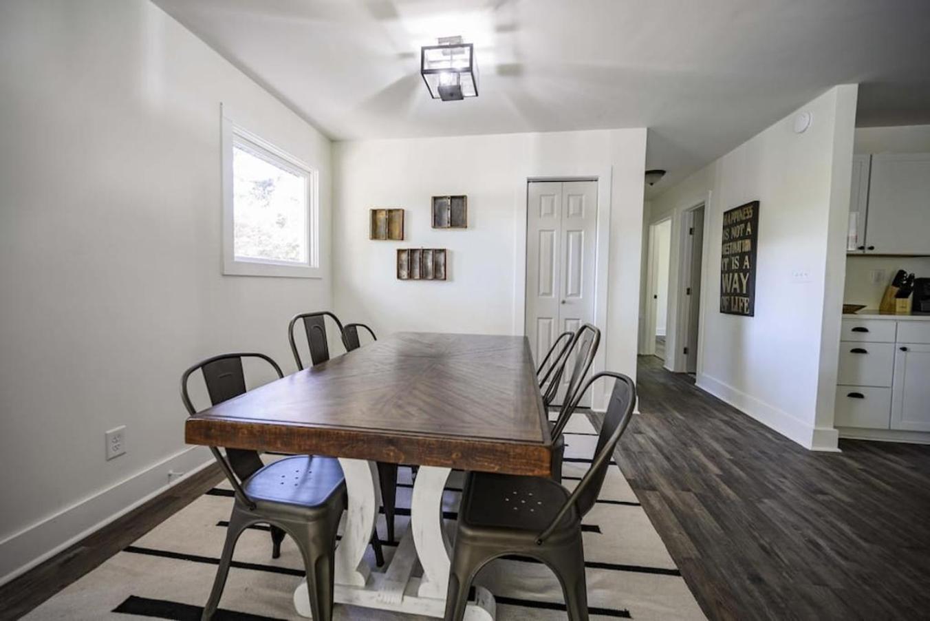 Gorgeous Renovated Home With Large & Private Lot Winchester ภายนอก รูปภาพ